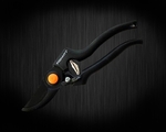 Профессиональный садовый секатор Fiskars