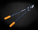 Контактный сучкорез с Силовым приводом™ II Fiskars (средний)