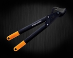 Контактный секатор с храповым механизмом PowerStep™ Fiskars