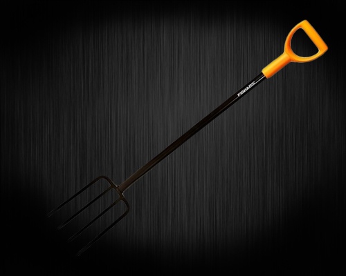 Садовые вилы для земляных работ Fiskars