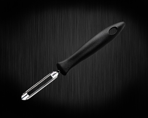 Нож для чистки картофеля Fiskars Avanti